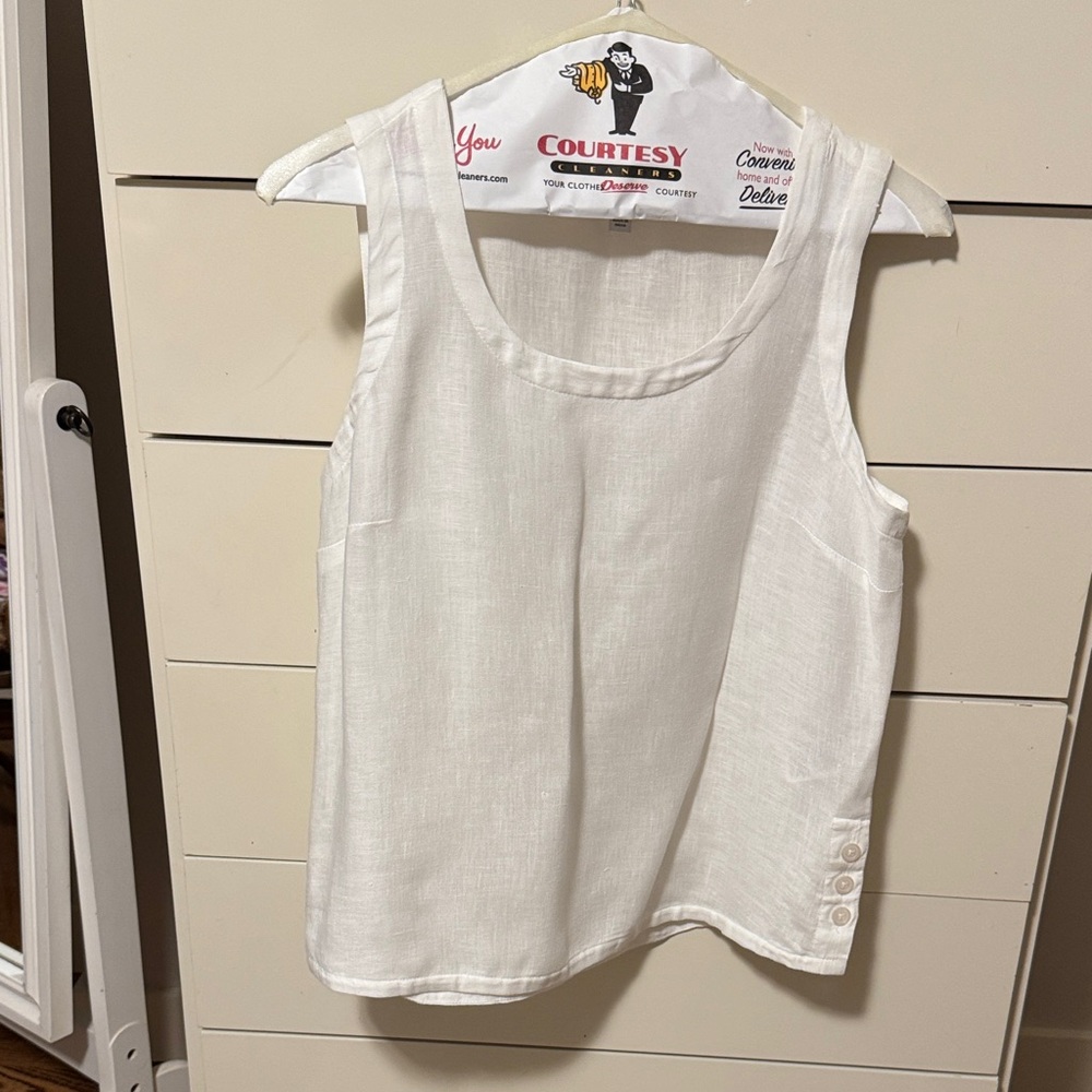 Chico's Classic White Tank Top